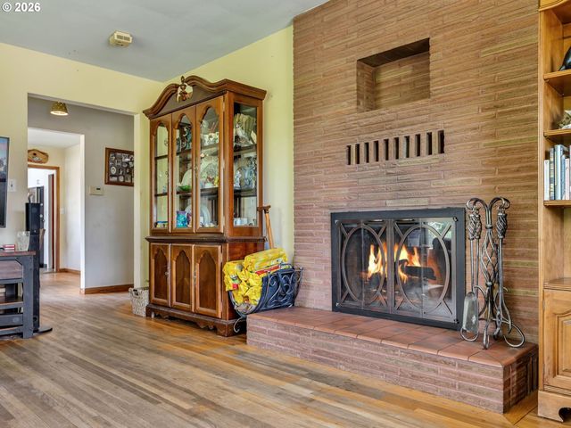 35302 LYNGSTAD HEIGHTS Ln, Astoria, OR 97103