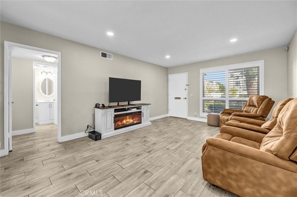 12827 Newhope, Garden Grove, CA 92840 — photo 4