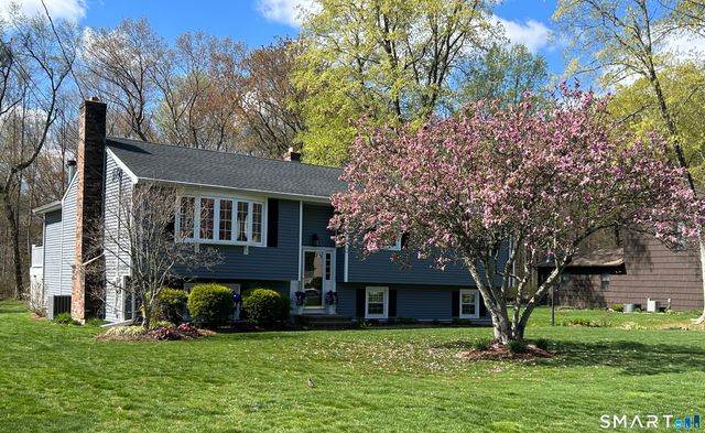 72 Nolan Road, Hamden, CT 06514