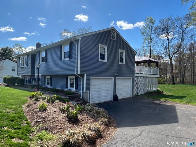 72 Nolan Road, Hamden, CT 06514