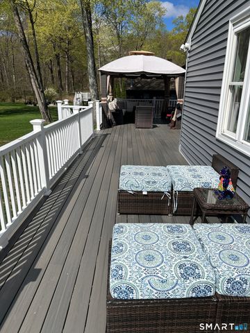 72 Nolan Road, Hamden, CT 06514
