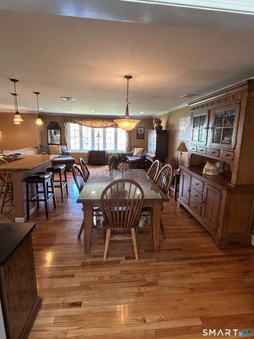 72 Nolan Road, Hamden, CT 06514
