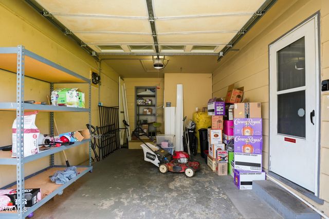 578 Bays View Court, Kingsport, TN 37660