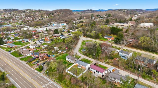 578 Bays View Court, Kingsport, TN 37660