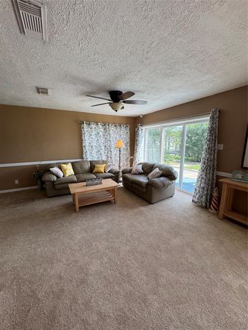 398 Lakeshore S, Onalaska, TX 77360