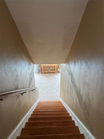 398 Lakeshore S, Onalaska, TX 77360