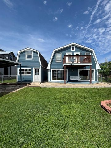 398 Lakeshore S, Onalaska, TX 77360