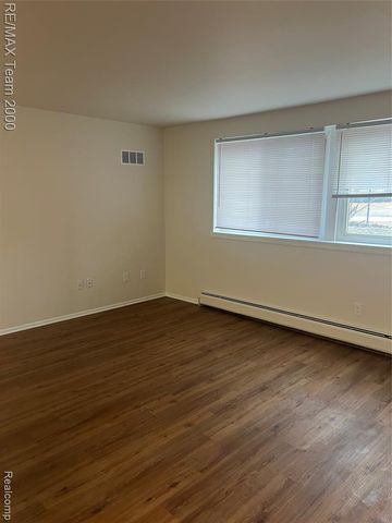 7382 Central Street 2, Westland, MI 48185