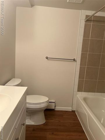 7382 Central Street 2, Westland, MI 48185