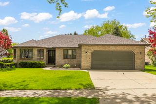 2777 Brechin Trail, Elgin, IL 60124