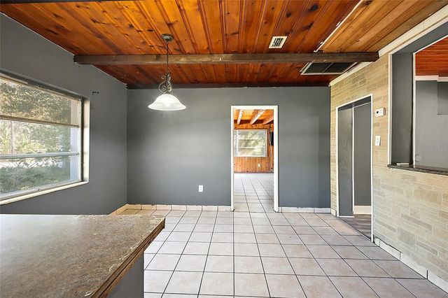 1301 N SHORE DRIVE, Leesburg, FL 34748