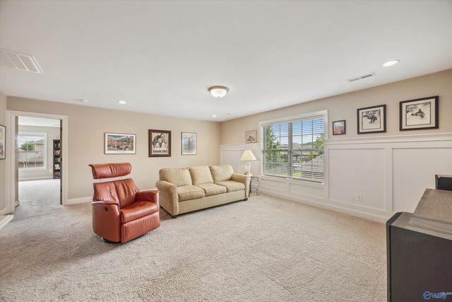 3007 Laurel Cove Way, Gurley, AL 35748