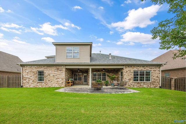3007 Laurel Cove Way, Gurley, AL 35748