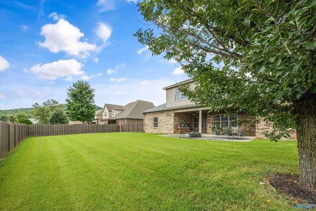 3007 Laurel Cove Way, Gurley, AL 35748