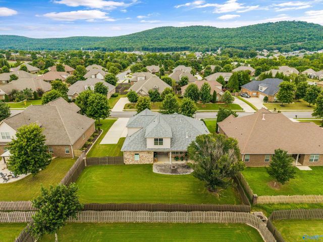 3007 Laurel Cove Way, Gurley, AL 35748