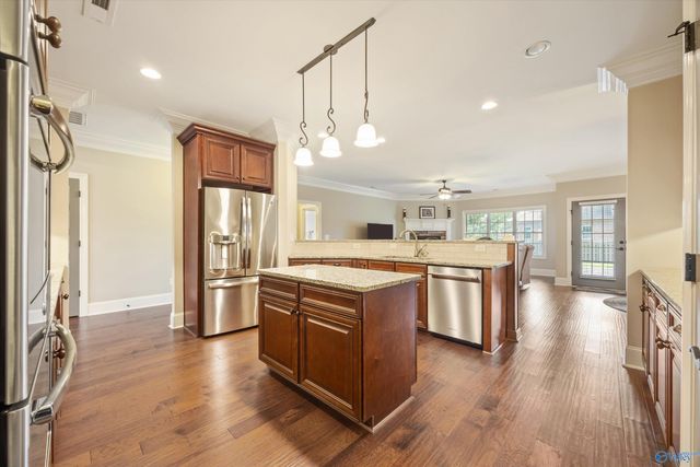 3007 Laurel Cove Way, Gurley, AL 35748