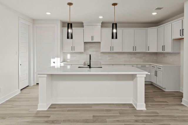 2006 Escobar Street, Montgomery, TX 77316