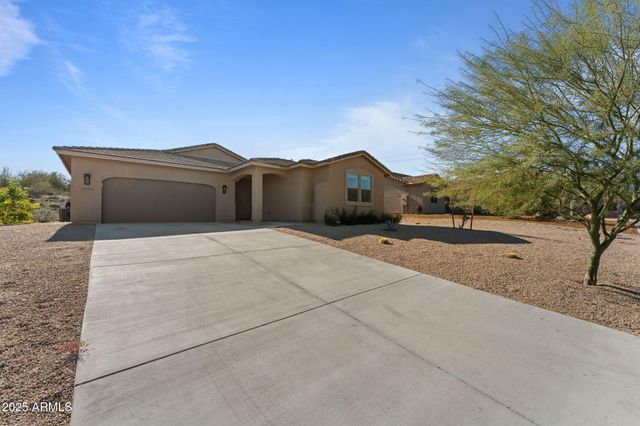 1985 W RINGO Road, Wickenburg, AZ 85390