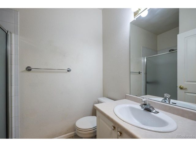 7355 S Alkire St 105, Littleton, CO 80127