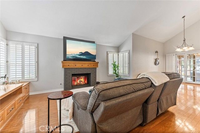 15 Ravencrest Circle, Pomona, CA 91766