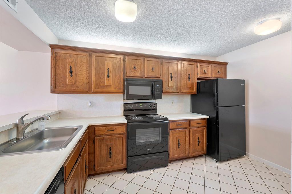 6519 Coral Lake Drive 207, Pompano Beach, FL 33063
