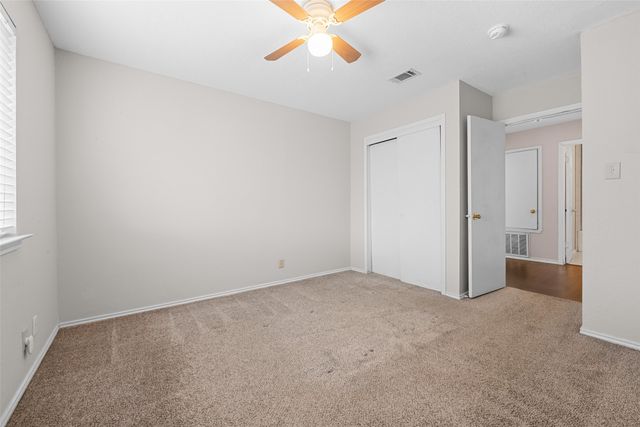 1135 Southpointe Drive, Desoto, TX 75115