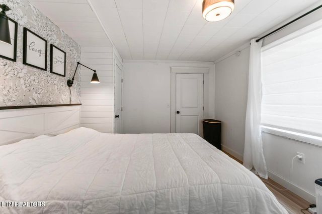 632 W Tri County Blvd, Oliver Springs, TN 37840