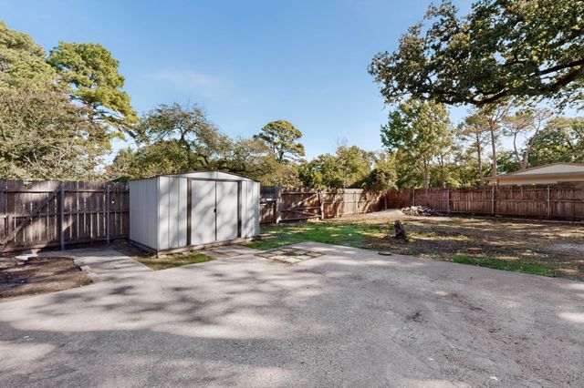 2314 Wales Place, Irving, TX 75062