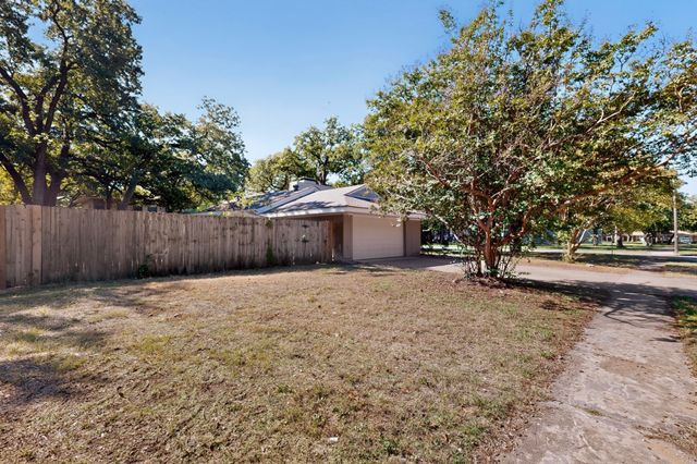 2314 Wales Place, Irving, TX 75062
