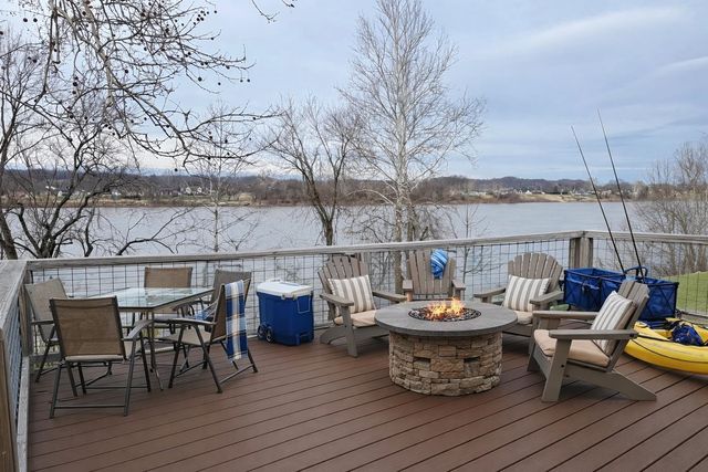 199 Sunset Point Lane, Huntington, WV 25704