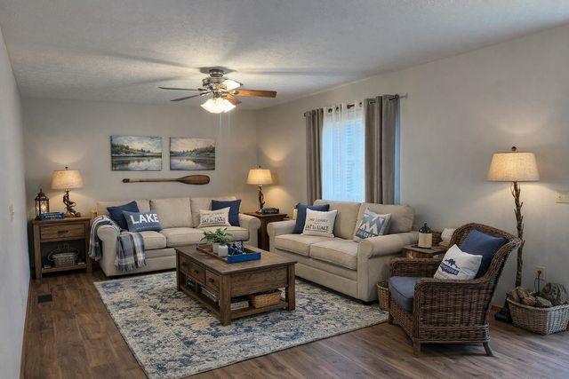 199 Sunset Point Lane, Huntington, WV 25704