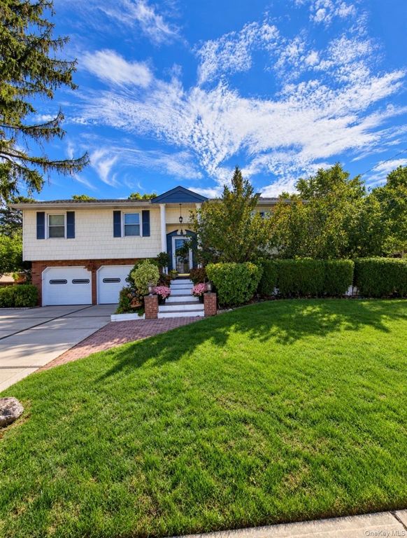35 S Kennedy Drive, Centereach, NY 11720 — exterior