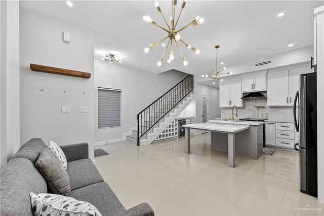 6836 N 5th Street, Mcallen, TX 78504