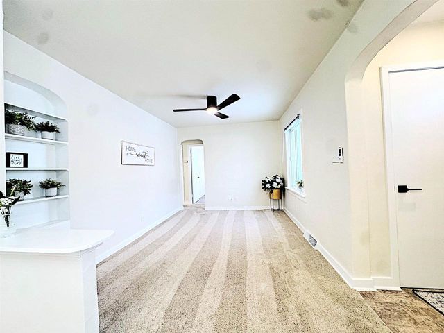 1813 W SUMMER STREET, Appleton, WI 54914