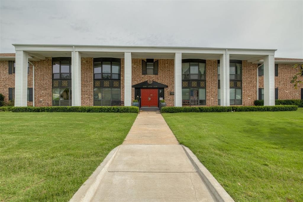 2527 NW 62nd Street 214, Oklahoma City, OK 73112