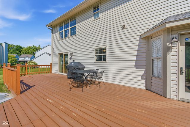 4513 Lost Tree Drive, Indianapolis, IN 46268