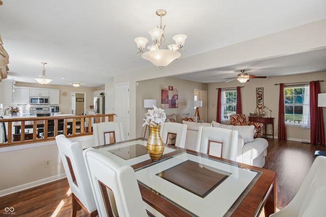 4513 Lost Tree Drive, Indianapolis, IN 46268