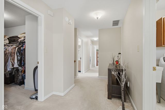 4513 Lost Tree Drive, Indianapolis, IN 46268