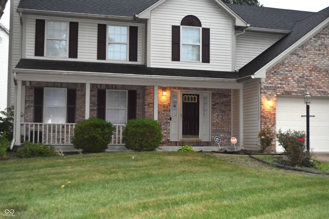 4513 Lost Tree Drive, Indianapolis, IN 46268
