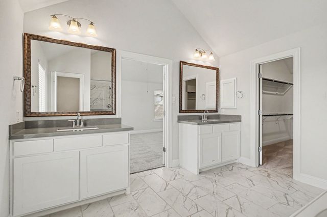 726 Village Green Drive, Argyle, TX 76226