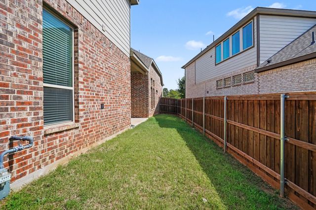 726 Village Green Drive, Argyle, TX 76226