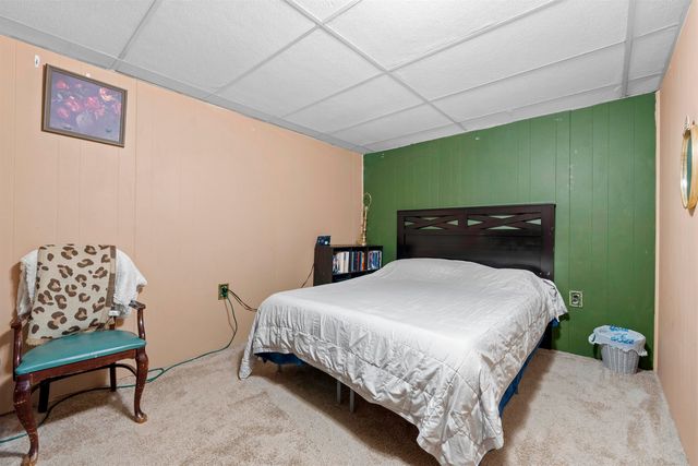 1721 3rd ST SE, Minot, ND 58701