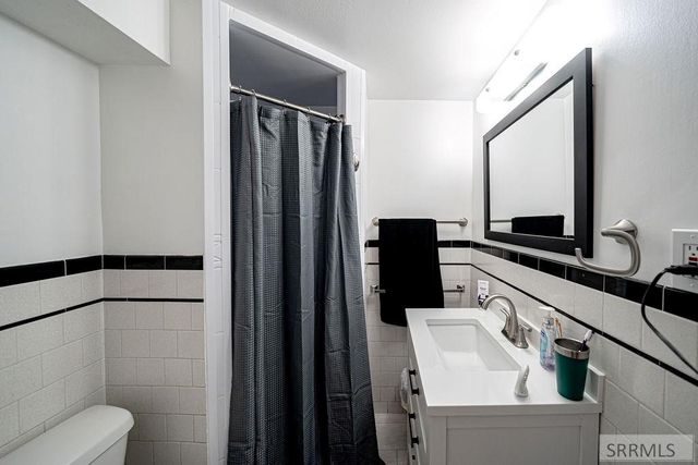 1075 Stanger Avenue, Idaho Falls, ID 83404