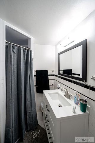 1075 Stanger Avenue, Idaho Falls, ID 83404