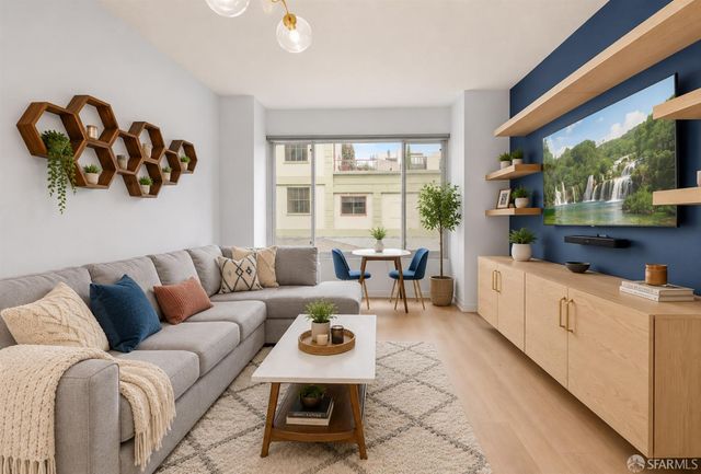 220 Lombard Street 219, San Francisco, CA 94111