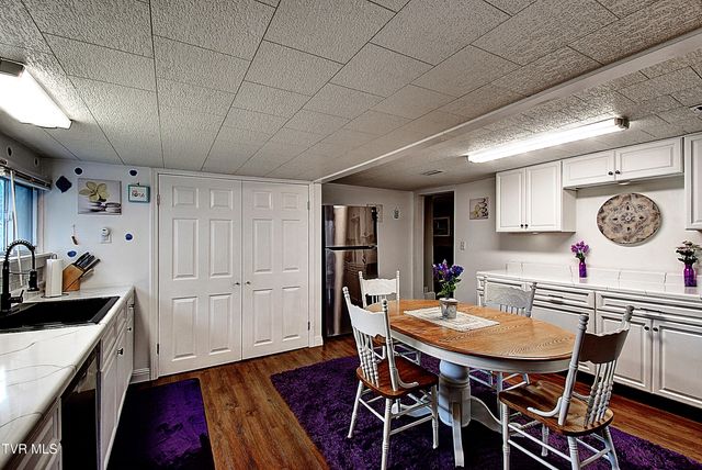 607 South 2nd Street, Elizabethton, TN 37643