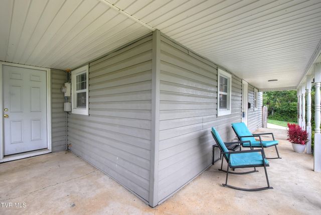 607 South 2nd Street, Elizabethton, TN 37643