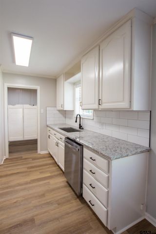 3110 S Cameron Ave, Tyler, TX 75701