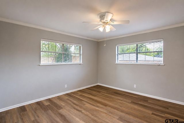 3110 S Cameron Ave, Tyler, TX 75701