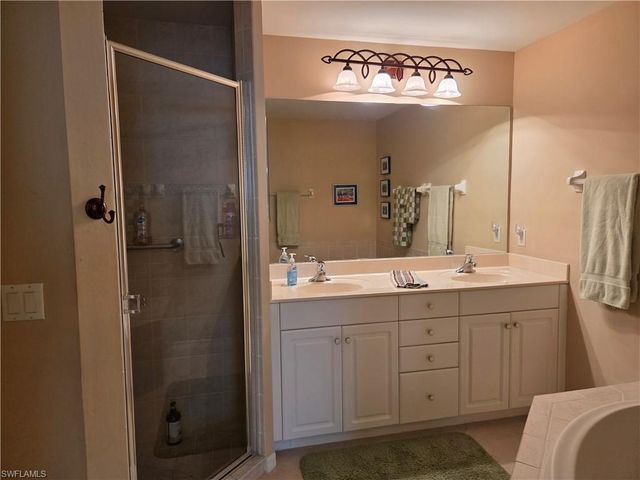 19420 Cromwell CT 101, Fort Myers, FL 33912